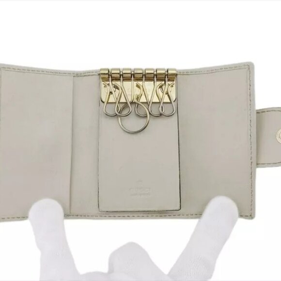 GUCCI key case lovely heart with GG canvas Authentic Used - Picture 6 of 16